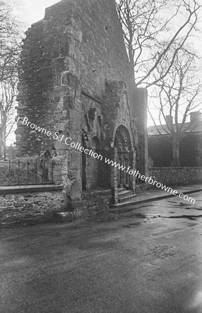 ST CRONAN'S CHURCH  CROSS AND TOWER